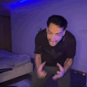soussi100soussicrashout emote