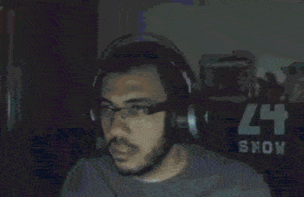 snowar12jumpscare1 emote