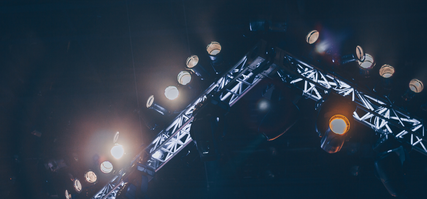 Kick banner for @paris