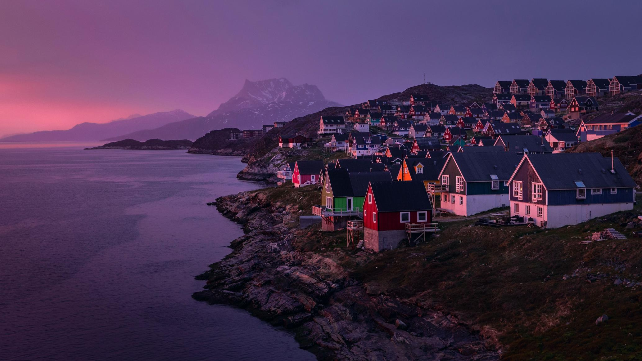 Kick banner for @greenland