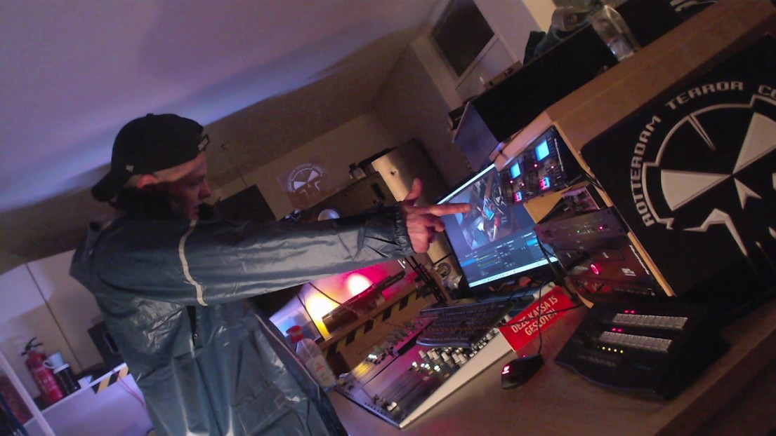 Free_Tekno_Live_Radio