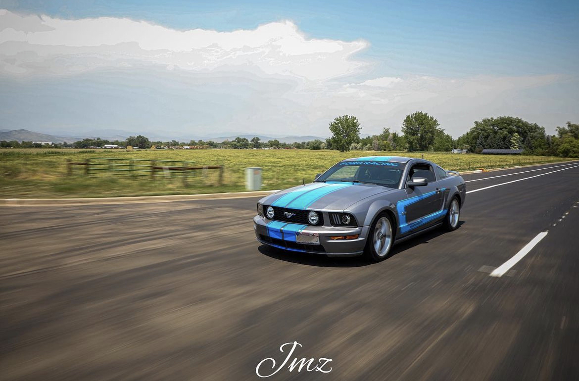 Kick banner for @stang