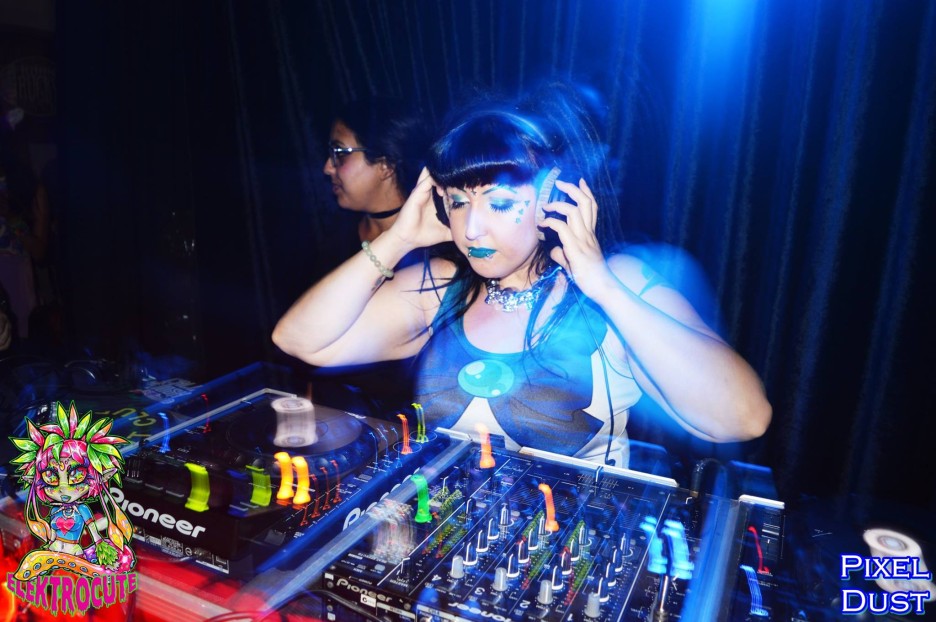 DJ_Acidtrixx