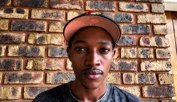 mphostill
