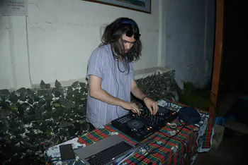 V1cho8000