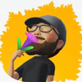 aaronkiss