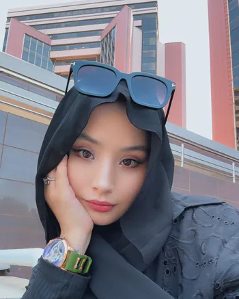 Ayisha211