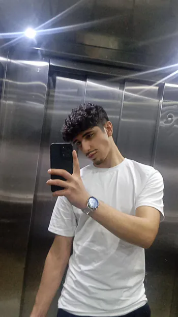 Chester_Hes