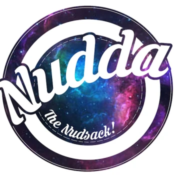 Streamer PFP