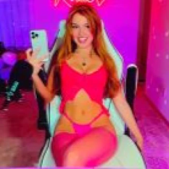 Rouxrouxxx Clips - Watch Live on Kick