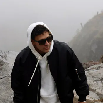 Kevin_Alejo0
