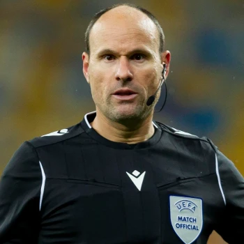 Kick profile picture for @referee