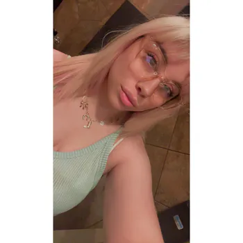 KrystalMoon95