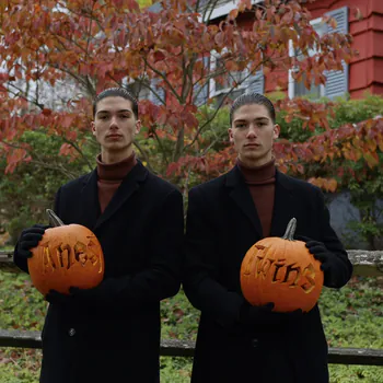 anesttwins
