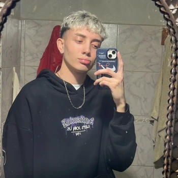 iansitooou
