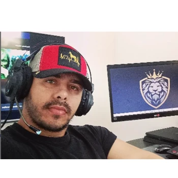 DIEGOLEONMO - Kick Charts
