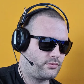 Kick profile picture for @serbian
