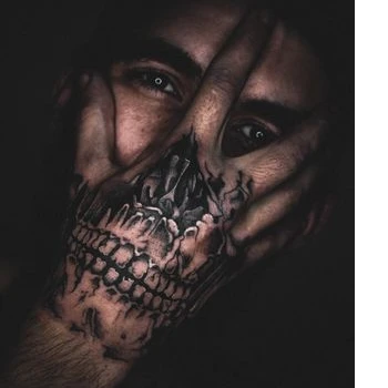 Streamer PFP