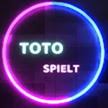 Toto_spielt