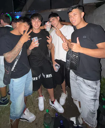 4extranjeeross