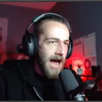 Streamer PFP