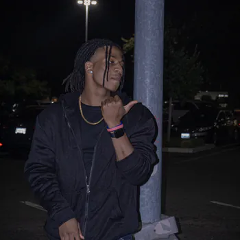 SaucyJoey4