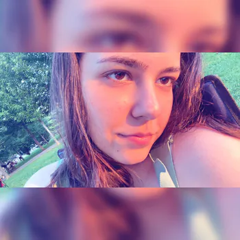 Streamer PFP