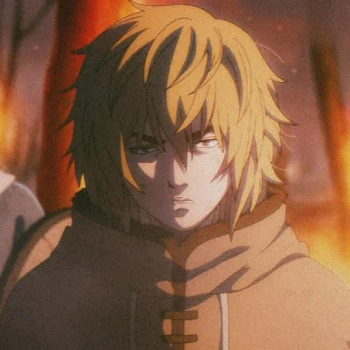 Streamer PFP