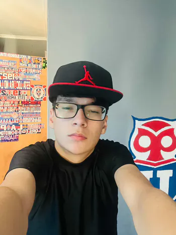 Tomy_y22
