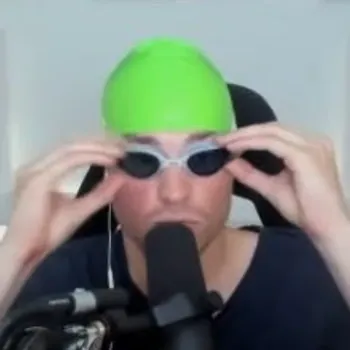 Ron_Plays_Games