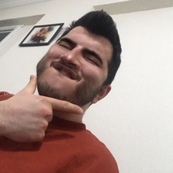 Mostaqe