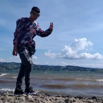 AUCU09