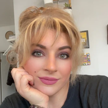 MissMonroe Stream - Watch Live on Kick