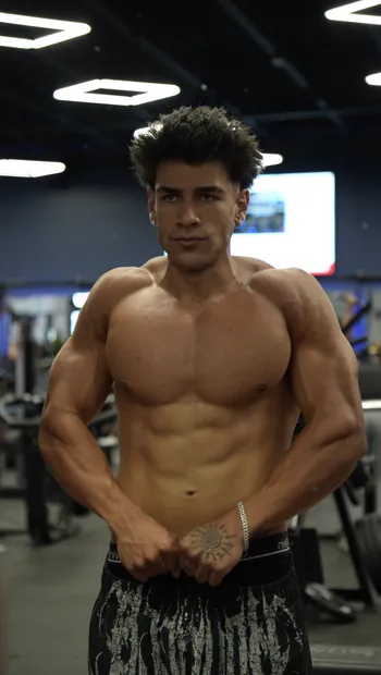 Y33BOY Kick Profile Picture