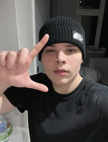 antoniov8