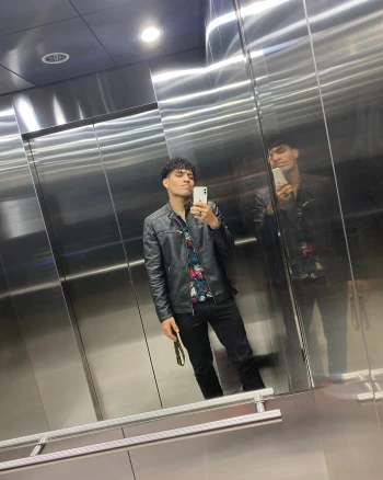kev_esquerre