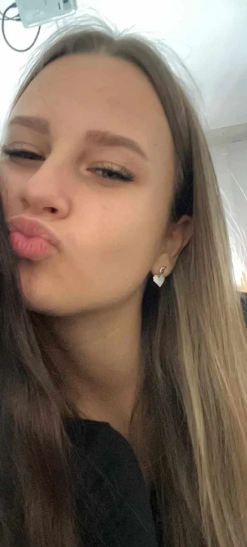 RomualdSerbinovski_kick