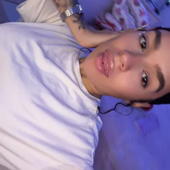 ayvna