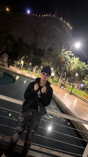 MakeMoneyNotFriends1