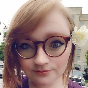 Streamer PFP