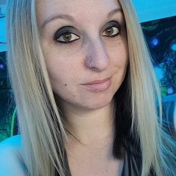 ToriMoon Stream - Watch Live on Kick