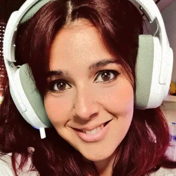 Streamer PFP