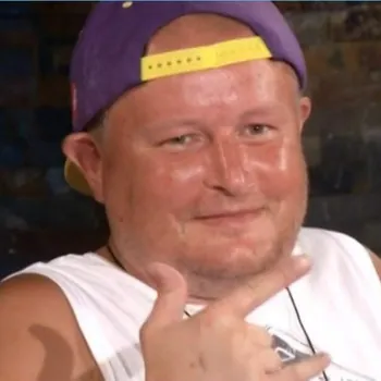 VolodyaXXL46