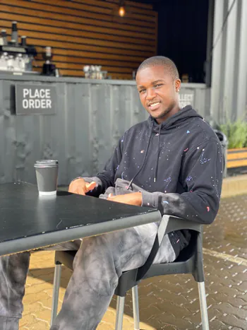 vee_singeni