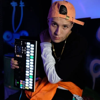 DimeloAxel