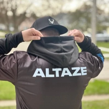Altaze