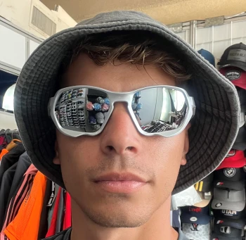 Tomydelos8