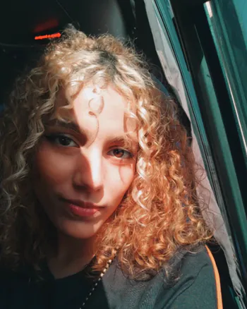 Luara_z