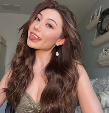 Chat sasha_emiri - Watch Live on Kick