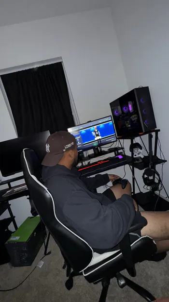 Kick Profile Pic